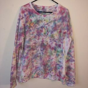 Tie-dye long sleeve sweater